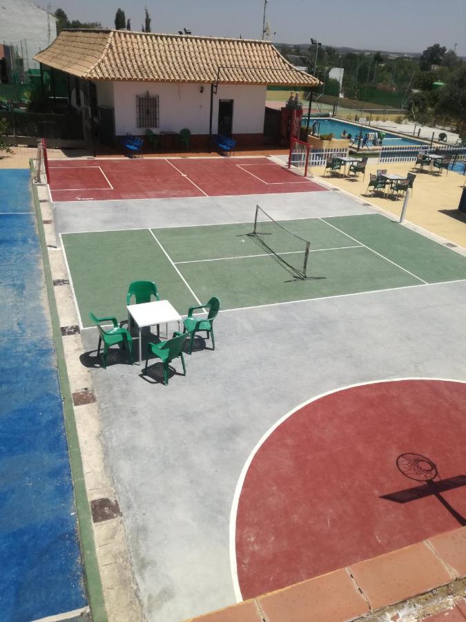 Bungalow Perotonar Ideal Para Familia Con Ninos La Puebla de Cazalla Kültér fotó