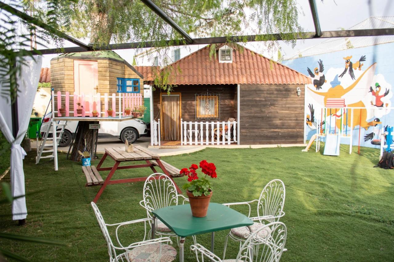 Bungalow Perotonar Ideal Para Familia Con Ninos La Puebla de Cazalla Kültér fotó