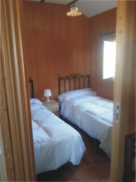 Bungalow Perotonar Ideal Para Familia Con Ninos La Puebla de Cazalla Kültér fotó